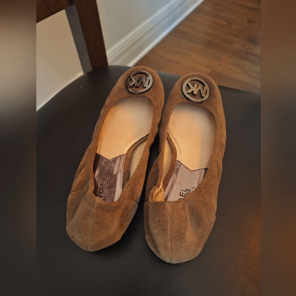 MK ballet flats leather